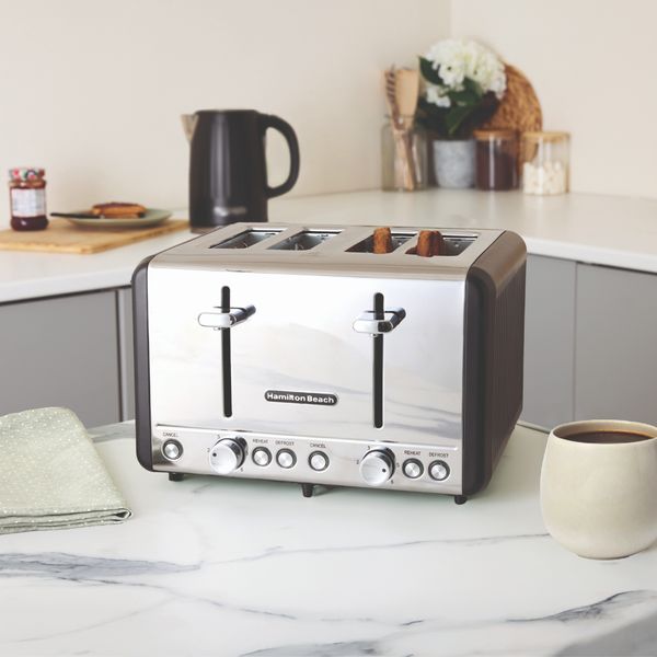 Hamilton Beach Kettle And Toaster Set Harmony Collection Espresso Black