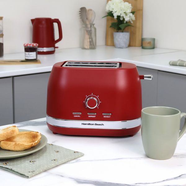 Hamilton Beach Ella Kettle, Toaster and Retro Microwave Red