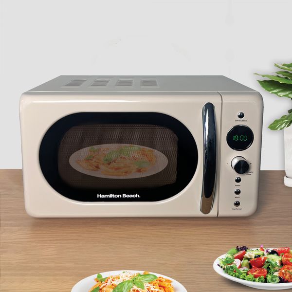 Hamilton Beach Retro Microwave 20L, 700W, Cream